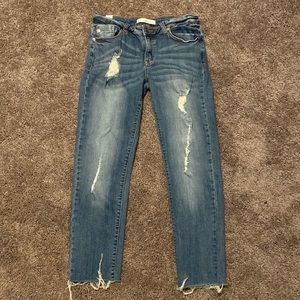 Distressed Kancan jeans
